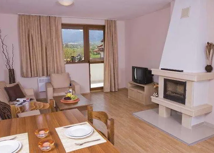 White Peaks Complex 班斯科